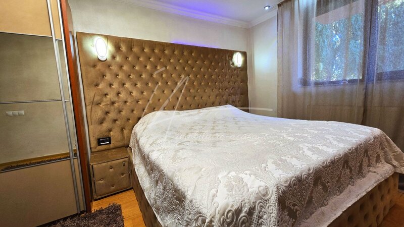 Afumati, Lacul Pasarea, vanzare casa 8 camere, 433 mp lot!